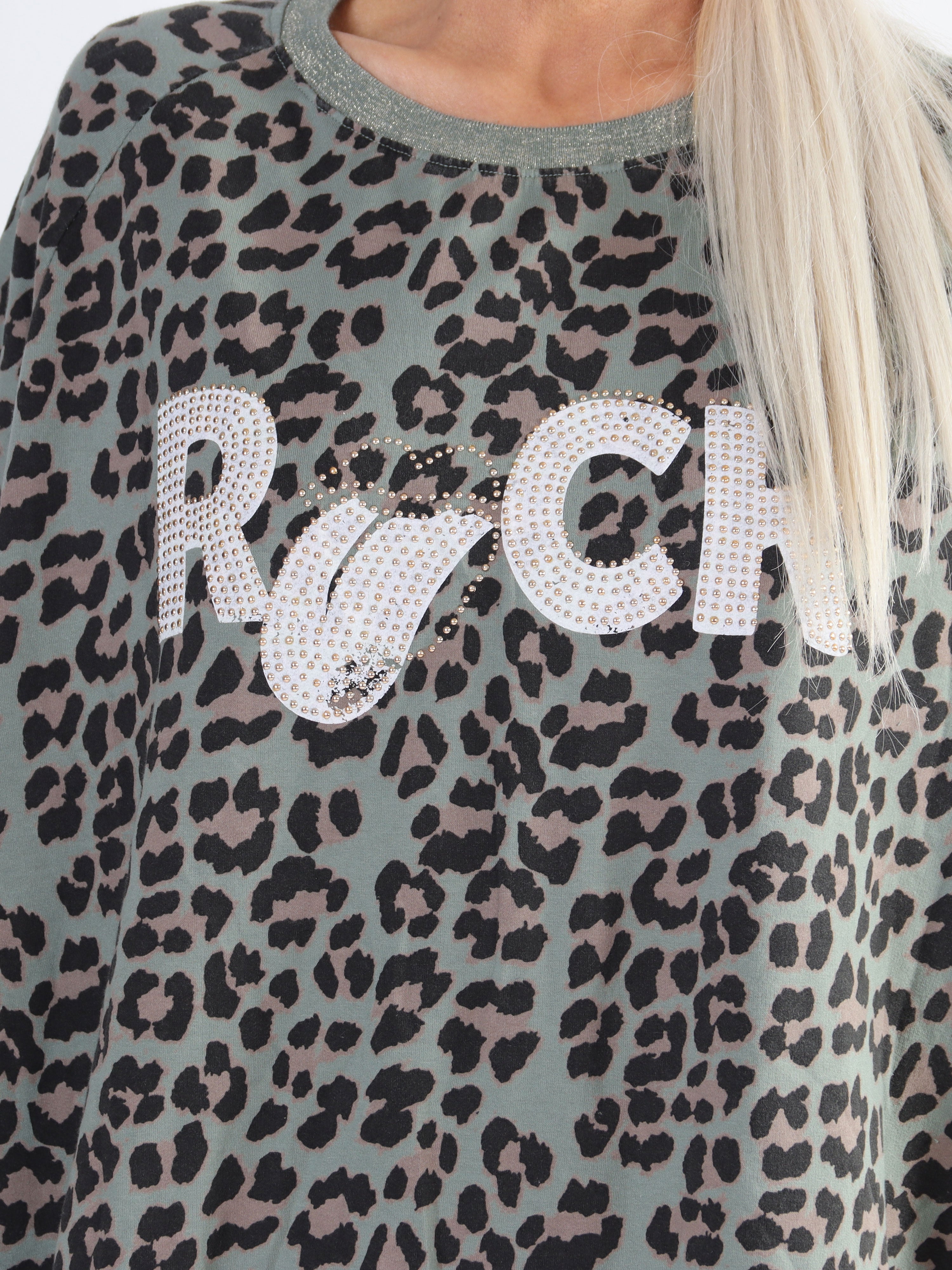 Jennifer - Plus size bluse i bomuld i leopardprint med rock stående